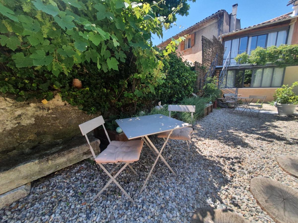 Le Temps Des Pauses Hotel Viviers Kültér fotó